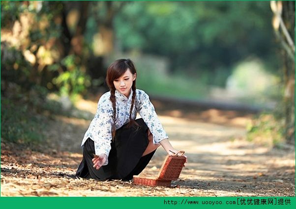 注意青春期少女 发育越早的女孩患抑郁症的几率越高(3)