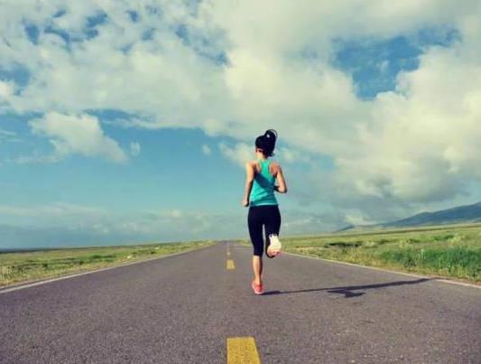 跑步怎么呼吸才是正确？为什么有人一运动就容易岔气？